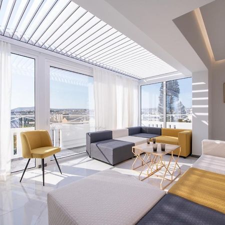 H Experience Spectacular Rooftop Loft Heraklion  Bagian luar foto
