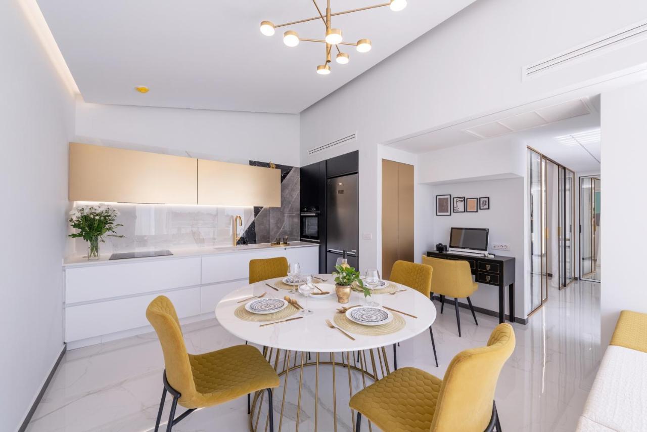 H Experience Spectacular Rooftop Loft Heraklion  Bagian luar foto