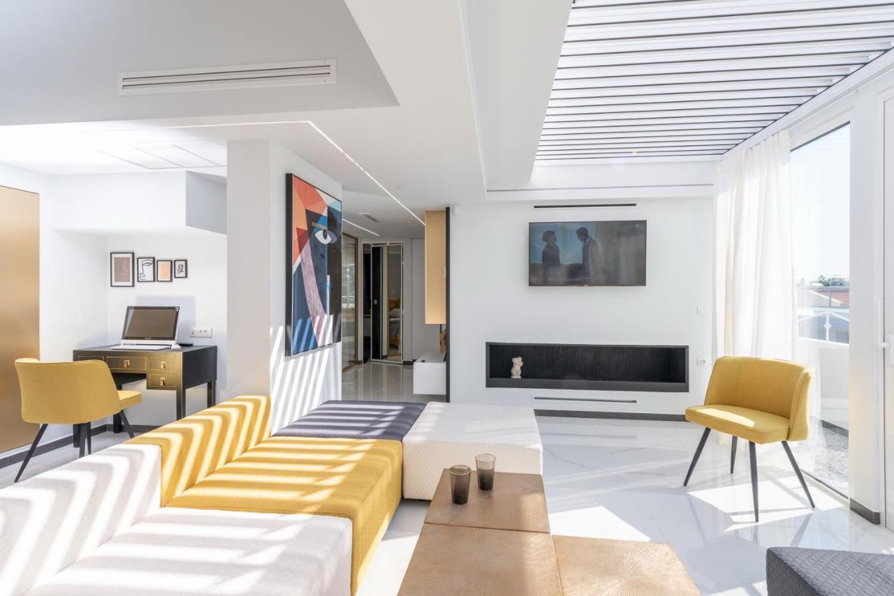 H Experience Spectacular Rooftop Loft Heraklion  Bagian luar foto