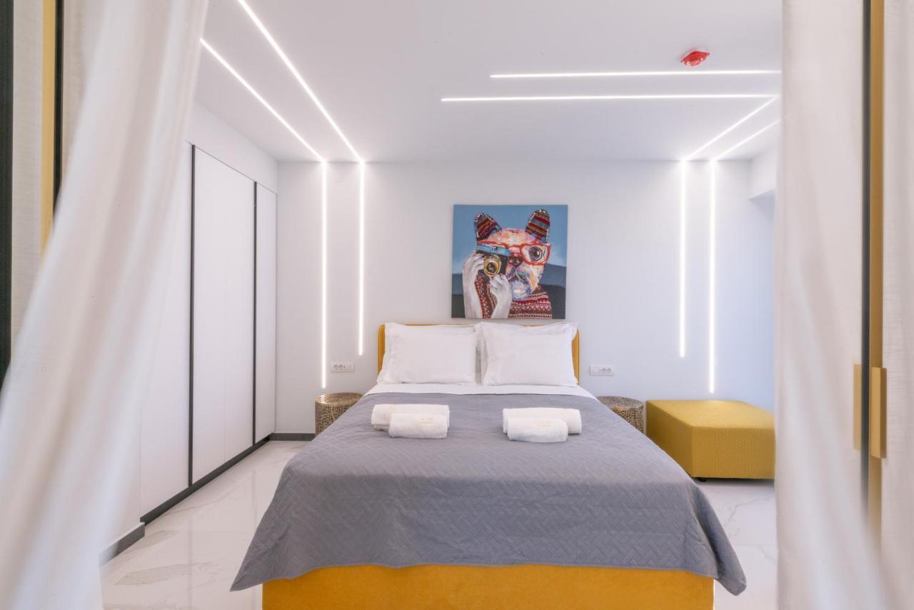 H Experience Spectacular Rooftop Loft Heraklion  Bagian luar foto